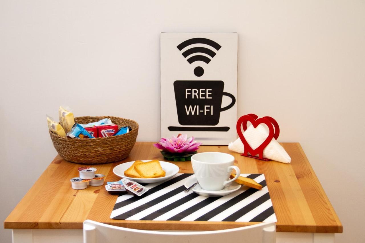 Home At Rome Vatican Suites Ngoại thất bức ảnh