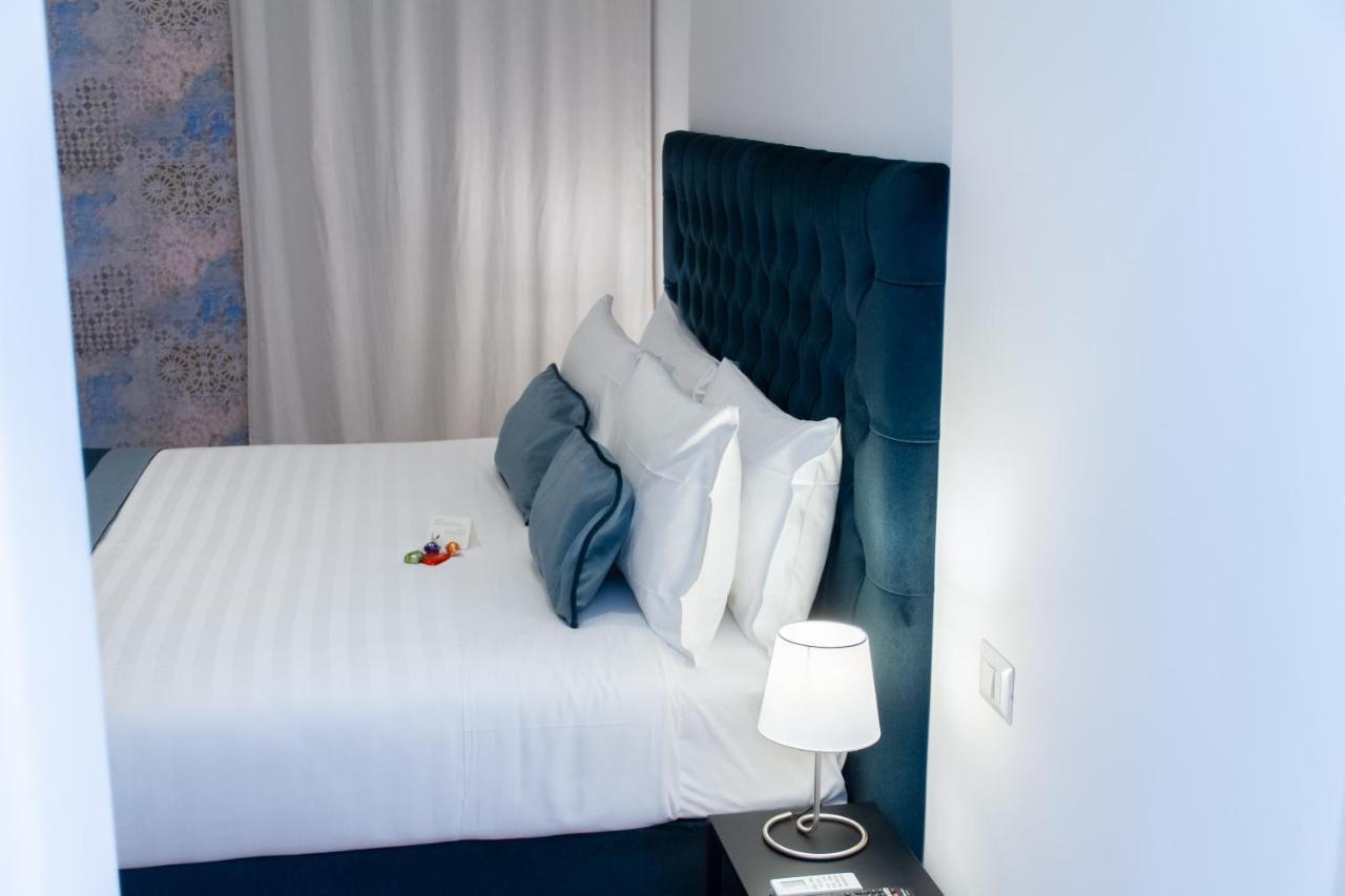 Home At Rome Vatican Suites Ngoại thất bức ảnh