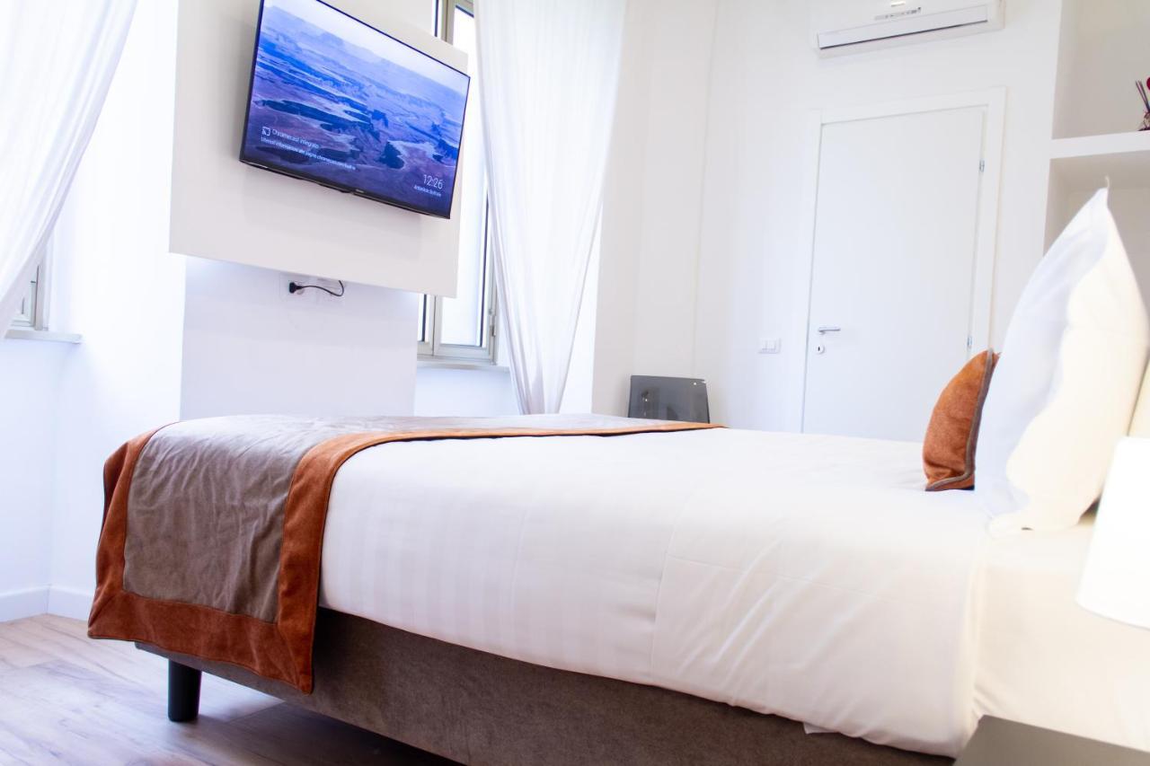 Home At Rome Vatican Suites Ngoại thất bức ảnh