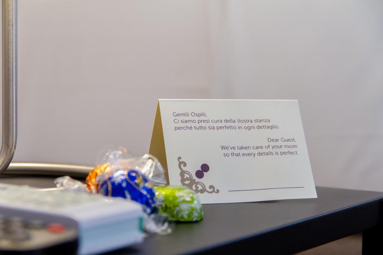 Home At Rome Vatican Suites Ngoại thất bức ảnh