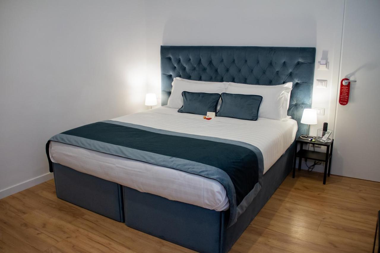 Home At Rome Vatican Suites Ngoại thất bức ảnh