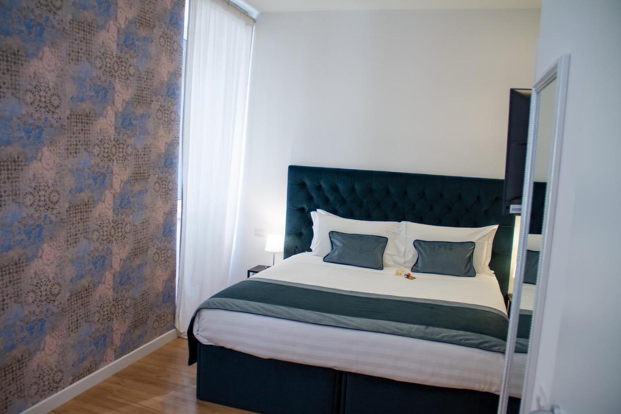 Home At Rome Vatican Suites Ngoại thất bức ảnh