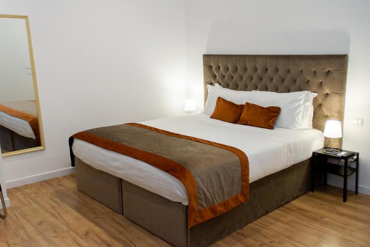 Home At Rome Vatican Suites Ngoại thất bức ảnh